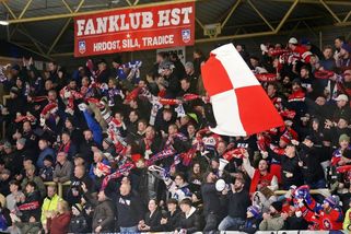 Derby bez fanoušků soupeře. Je to proti legislativě i zdravému rozumu, zlobí se v Jihlavě - Sport.cz