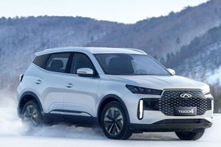 Ruská zima trápí čínské vozy, řidiči je označují za rakve na kolech - Novinky