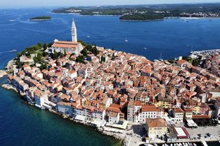 Istrie místo Dalmácie: Proč Rovinj a Pula dávají letos smysl i bez zdlouhavého cestování na jih