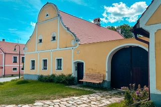 Nové povolenky EU spustí sociální šok, venkov se nedoplatí, varuje expert - Novinky