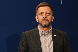 Dvě procenta na obranu nezvládnete, tvrdí Rakušan. Klesají i rozpočty tajných služeb