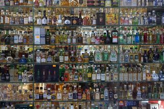 Spotřeba lihovin klesá, daně rostou. České likérky bojují o budoucnost - Seznam Zprávy