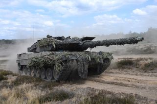 securitymagazin.cz/defence/leopardy-jsou-volne-a-mohou-na-ukrajinu-ruska-media-zuri-1404070143.html