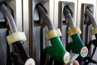 Bič na pumpaře se v Německu neujal, nafta je u sousedů rekordně drahá