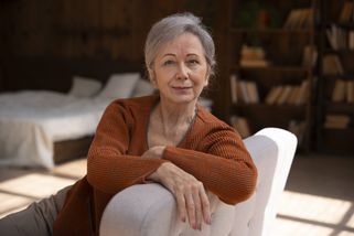 Zvyk z mládí, který ženy po šedesátce nevědomky drží zpátky: dělá to až 30 % českých seniorek