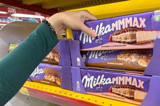 Česká vs. německá čokoláda Milka: Češi si stěžují na dvojí kvalitu. Testy mluví jasně