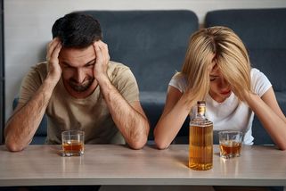 Piráti chtějí razantně omezit prodej alkoholu. Už bylo na čase - Médium.cz