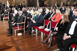 Někteří rektoři a politici opět nepřijdou na předávání státních vyznamenání