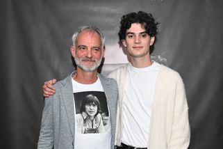 KVÍZ: Je to Trojan, Mádl nebo Liška? Poznejte české herce z rozmazaných fotek a pár indicií – eXtra.cz