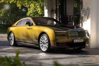 Padesátkrát okolo rovníku a simulace 400letého užívání. Rolls-Royce při vývoji nic nenechává náhodě - Garáž.cz