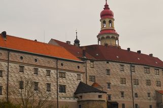 Náš nejhorší pobyt: rušné probdělé noci, zanedbané pokoje a laxní personál - Médium.cz