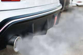 EU couvá ze zákazu spalovacích motorů. Unikly první detaily - Seznam Zprávy