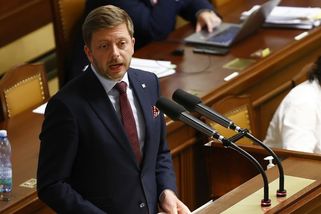 Schváleno. Nouzový stav bude do konce května - Novinky