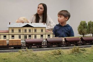 Železniční modeláři z Chrudimska lákají na unikátní kolejiště s místní historií