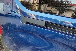 Dvě nová auta do rodiny. Při porovnání služeb k nákupu se Francouz musí stydět - Médium.cz