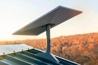 Starlink v Česku výrazně zlevňuje. Se závazkem na rok nemusíte platit za hardware