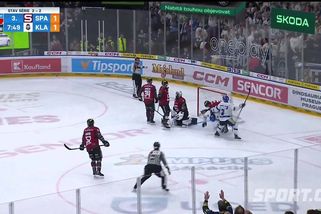 Správně uznaný, nebo neregulérní? Šéf rozhodčích Pešina reaguje na kladenský gól bruslí - Sport.cz