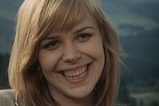 KVÍZ: Půl století Holky na zabití. Jak dobře znáte film, který vystřelil Dášu Veškrnovou mezi hvězdy?