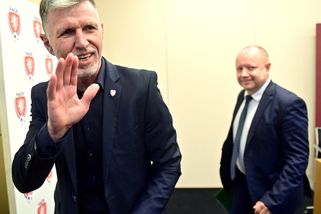 Trenér Šilhavý přežil na příští dva zápasy, ale smlouvu má jinou - Seznam Zprávy