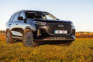Test Chery Tiggo 8 Unique 1.6 Turbo: Čínský Kodiaq za rozumnou cenu