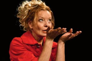 Herečka Vilma Cibulková dostala na Slovensku dvouměsíční podmínku - Novinky