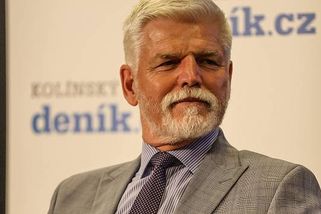 Nešlo jen o jednu SMS, Macinka na mě tlačil dlouhodobě, naznačil Petr Pavel