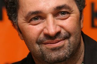 Martin Dejdar žije u manželčiných rodičů, na vlastní bydlení nedosáhl. Syn rozjel lukrativní byznys - Médium.cz