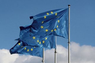 Zvažte omezení spotřeby ropy a plynu, žádá státy Evropská komise - Novinky