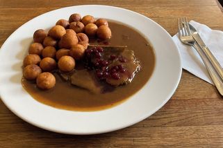 Číšník mi naúčtoval i „úsměv“. Moje reakce u pokladny pobavila celou restauraci - Médium.cz