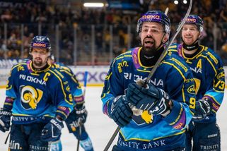 Od mizérie a pokut až k euforii. Zlín táhnou za úspěchem nechtění i přísný kouč - Sport.cz