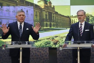 Fiala píše Ficovi: Neblokujte sankce proti Rusku - Novinky