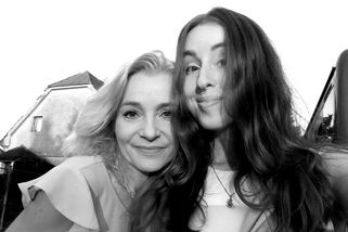 Matka oběti z fakulty se nesmířila se smrtí dcery ani s výsledky vyšetřování - Novinky