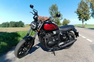 V Česku se začala prodávat nová Jawa 350 CL 42. Sportovní motorka stojí pouhých 113 tisíc korun