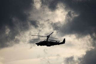 Rusové si sestřelili vrtulník Ka-52 Alligator. Spletli si ho s ukrajinským dronem - Novinky