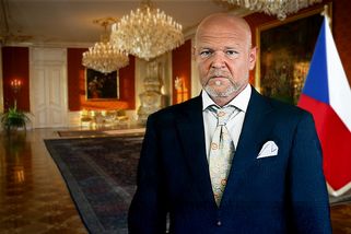 Petr Pavel s obhajobou lavíruje. A tak padají jména Marka Vašuta nebo Ivany Tykač