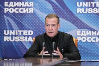 Medvěděv varuje Rakousko před „anšlusem“ k NATO - Novinky