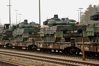 Na tři roky dočasně zvýšit daně. Návrh, kde vzít tolik peněz na obranu země - Seznam Zprávy