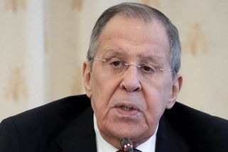 Rusové zfalšovali náš rozhovor s Lavrovem, tvrdí francouzská televize. Popsala rozdílné pasáže