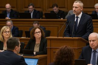 Klientelismus zvítězil. Radní Podzimek zůstal ve funkci - Médium.cz