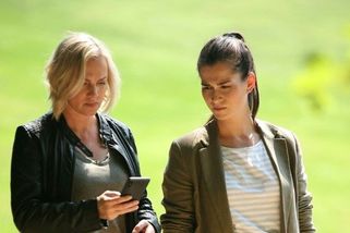 V televizi přibývá žen-kriminalistek, moc reálné ale nejsou