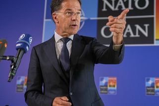 Dalibor Martínek: Babiš se přepočítal, Rutteho rohlíkem neopil