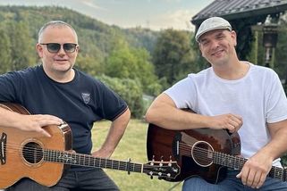 Legenda ještě žije. Synové Nedvědů vyrážejí na turné s písněmi svých otců