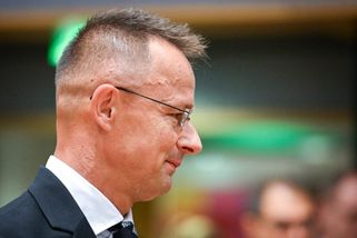 Szijjártó odmítl kritiku od prezidenta Pavla. Připomněl mu jeho komunistickou minulost