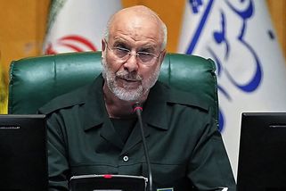 Zapálíme americké vojáky a potrestáme jejich spojence, hrozí Írán - Novinky