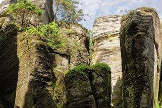 Lidé v Adršpachu se peticí staví proti stavbě hotelového komplexu - Ekolist.cz