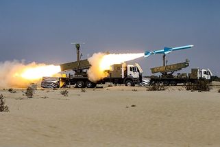 Kdo má ve válce s Íránem navrch? Data, analytici a íránské zdroje ukazují jiný obraz než velká média - Médium.cz