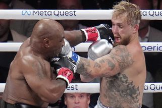 Málem jsem zemřel, prozradil Tyson po souboji proti Paulovi - Sport.cz