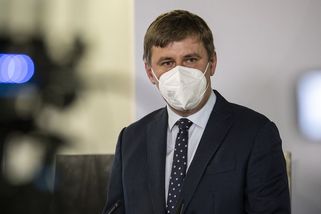 Sjezd ČSSD: Proti Hamáčkovi se na poslední chvíli spojili dva vyzyvatelé - Seznam Zprávy