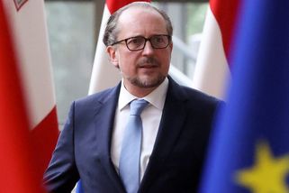 Neočkovaným v Rakousku hrozí lockdown - Novinky