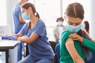 Zlom v boji s pandemií přinese až očkování mladších dětí, zní z Izraele - Seznam Zprávy